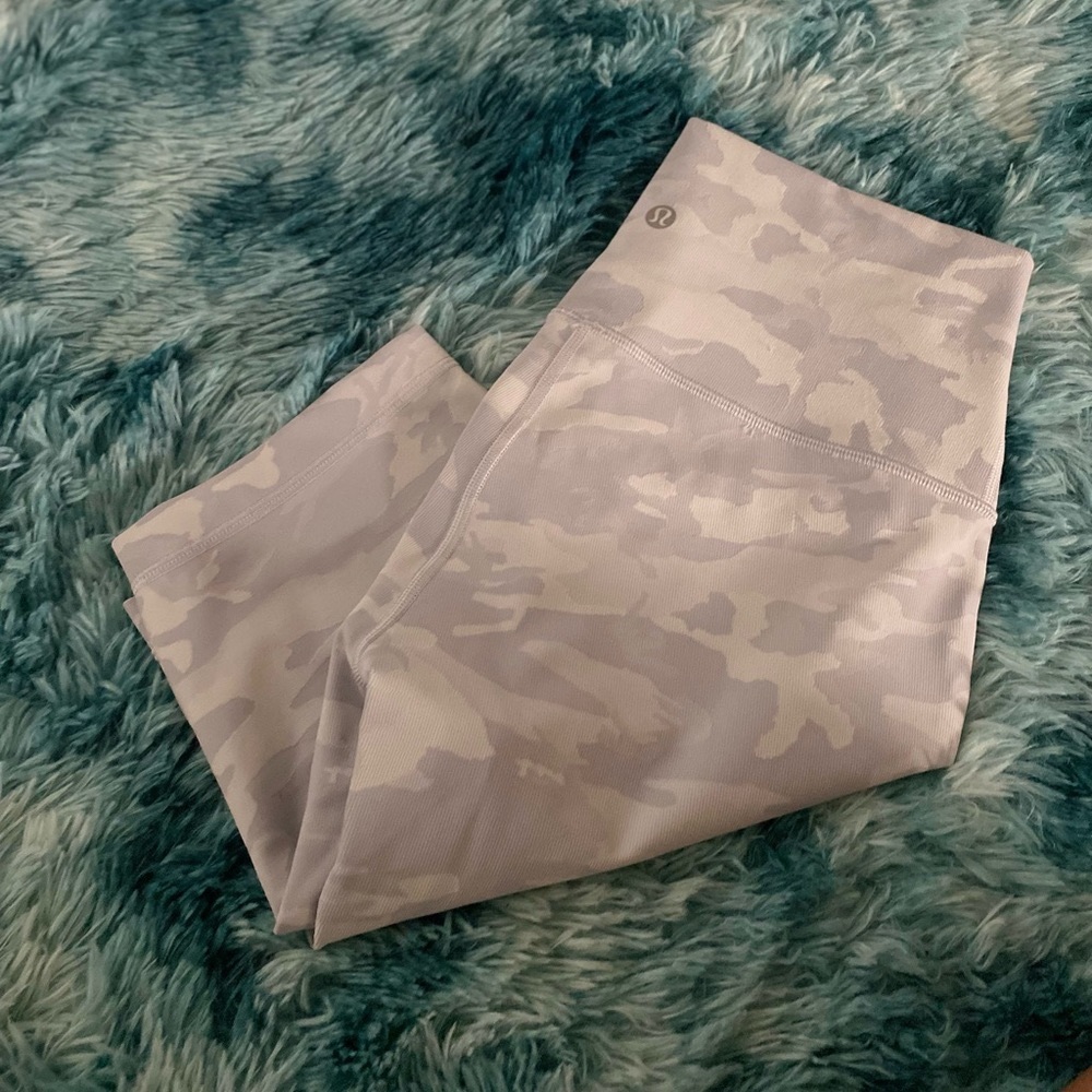 Lululemon biker shorts